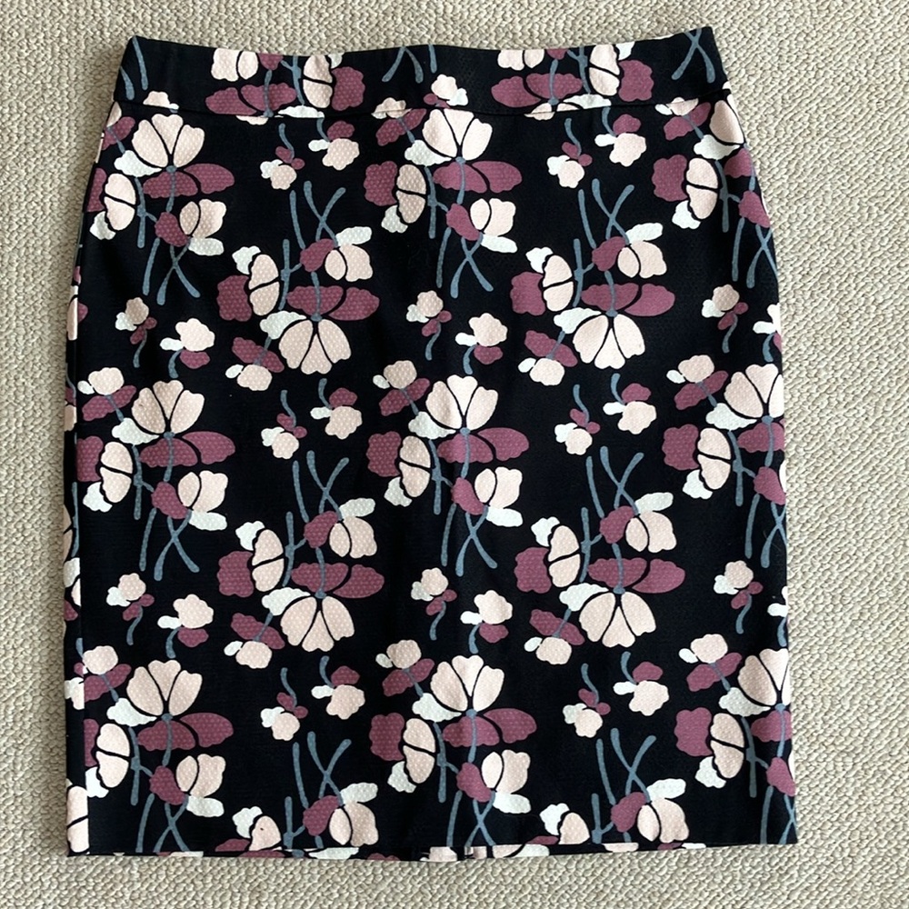 Ann Taylor Factory Floral Pencil Skirt
